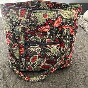 Vera Bradley Vera Tote